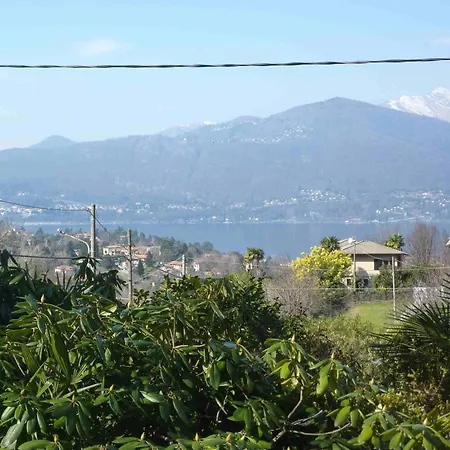 Casa Patricia Lägenhet Porto Valtravaglia