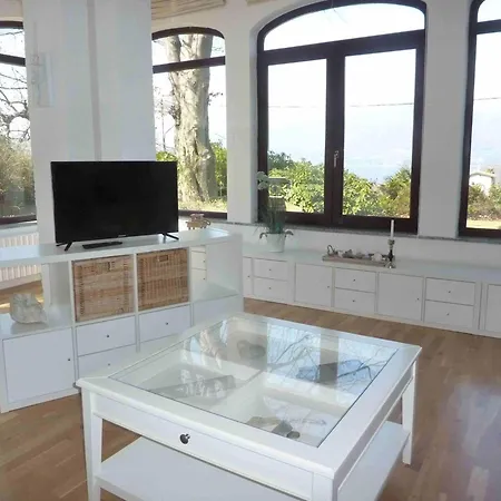 Casa Patricia * Porto Valtravaglia