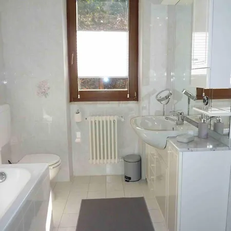 Casa Paradiso Lejlighed Porto Valtravaglia